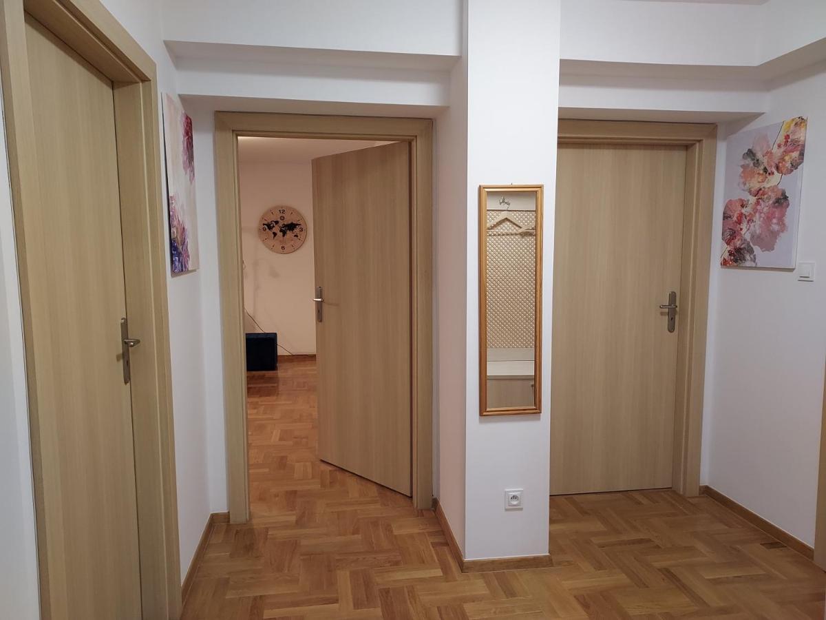 Apart- Salon Z Aneksem Kuchenym, 2 Sypialnie, Lazienka Szczecin Exterior foto
